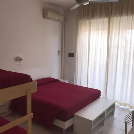 Rivamare Only Breakfast Hotel 3*